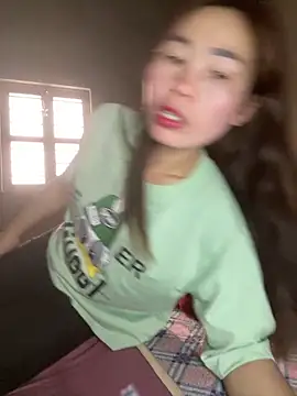 meganmeo online show from February 13, 6:15 am