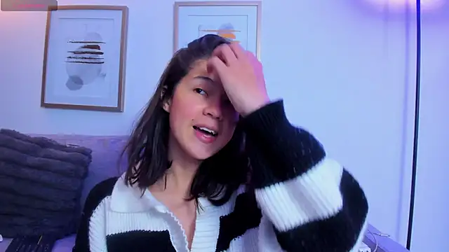 Skyy bloom online show from March 19, 12:42 pm