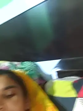 Uma sain online show from April 11, 9:46 am