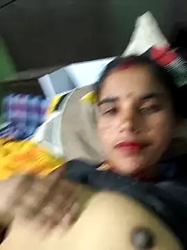 Uma sain online show from April 1, 2:25 pm