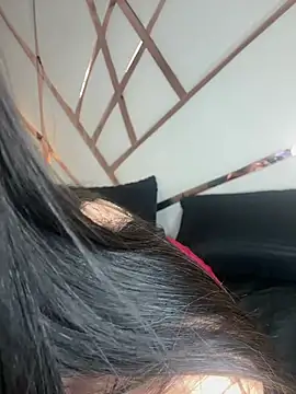 Celeste Valencia  online show from February 26, 5:17 am