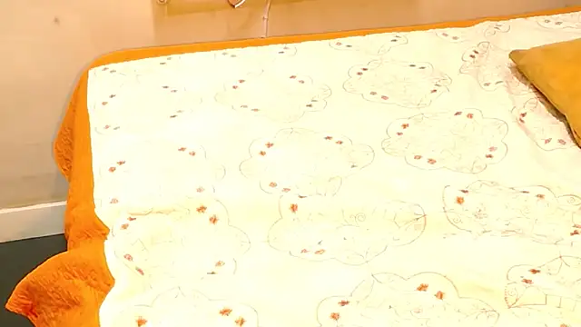 BlackBunnyxoxo online show from December 19, 7:00 am