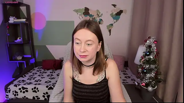 Brooke lover online show from December 15, 9:20 pm