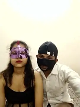 Sexy komal02 online show from December 15, 2:00 pm