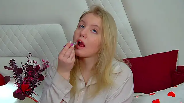 EmilyEvanse online show from February 20, 6:26 am