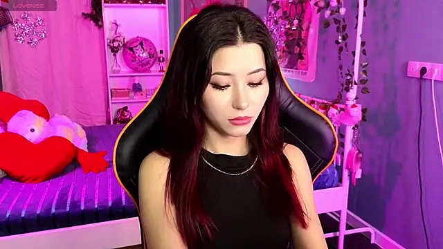 RedMidnight online show from December 21, 9:08 pm