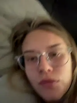 babyblue977 online show from December 23, 2:59 am