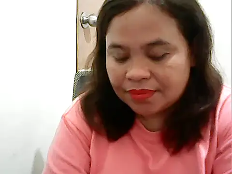 cutechubby online show from April 21, 10:33 am