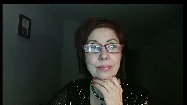 Kelly Flurr online show from January 11, 2:33 pm