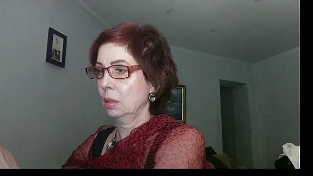 Kelly Flurr online show from December 20, 4:44 pm