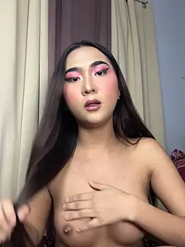 Diannellove online show from April 24, 5:38 pm