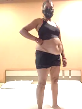 radhadesi online show from February 16, 11:54 am