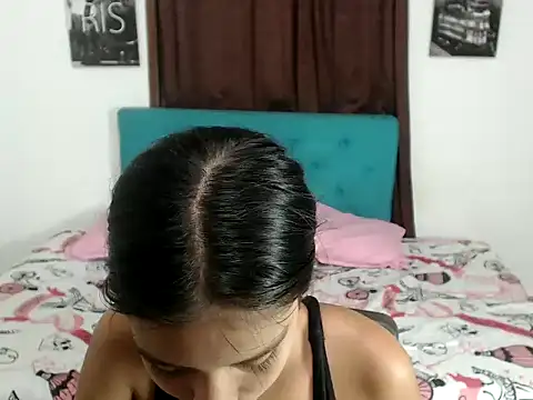 Emmy sexx1 online show from December 18, 1:49 pm