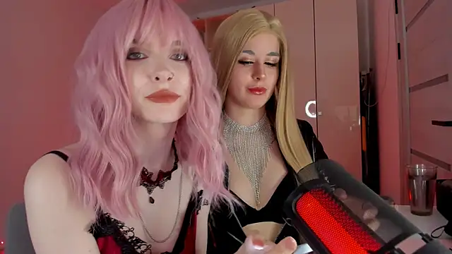 Mistress Iris online show from May 20, 4:37 pm