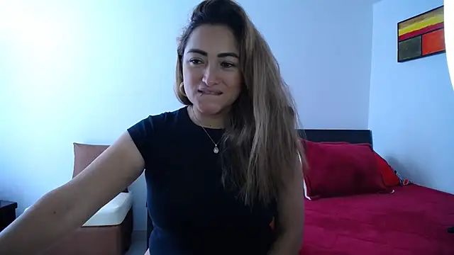 ximenaxcite19 online show from April 14, 1:33 pm