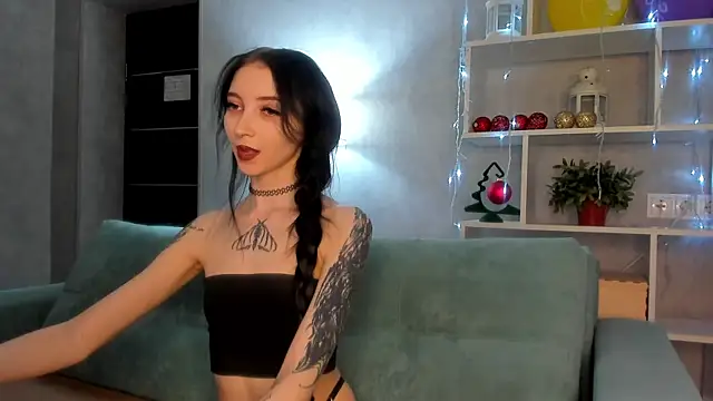 Ellen Hops online show from February 9, 9:22 am