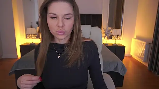 KissableKira online show from February 13, 2:51 pm