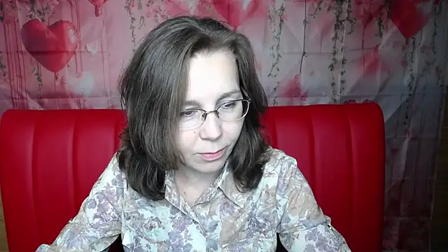 DaisyEdit online show from February 1, 6:12 am