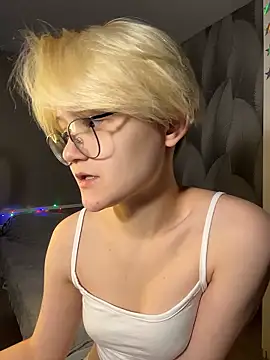 LunaDoreann online show from January 17, 11:12 pm