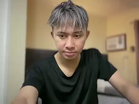  CandyTwink  online show from May 14, 2:50 am