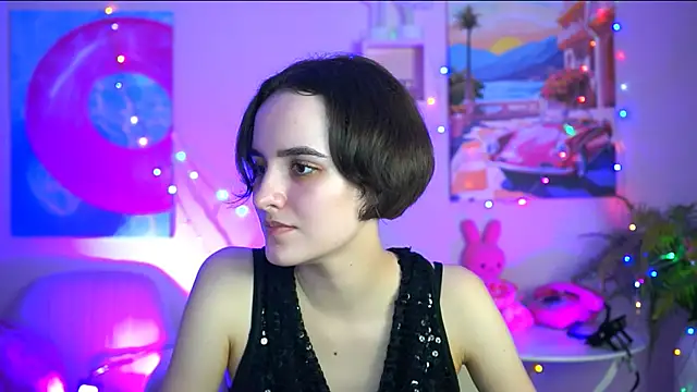 KateWillows online show from November 29, 12:42 pm