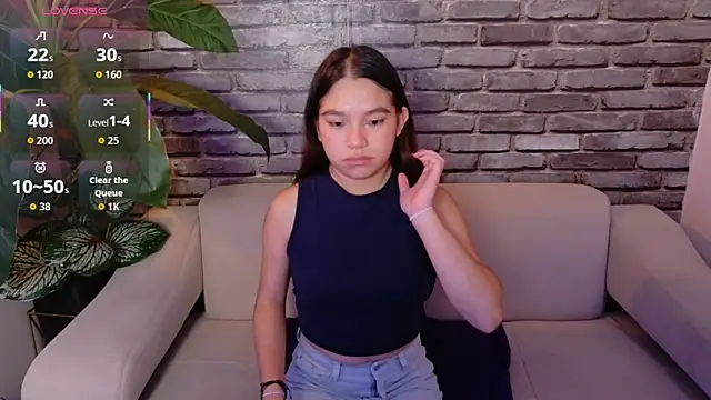 laurent scott online show from December 18, 12:43 pm