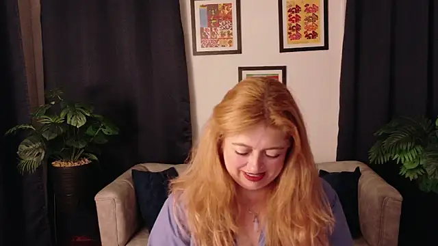 MilfArlet online show from February 7, 2:10 pm