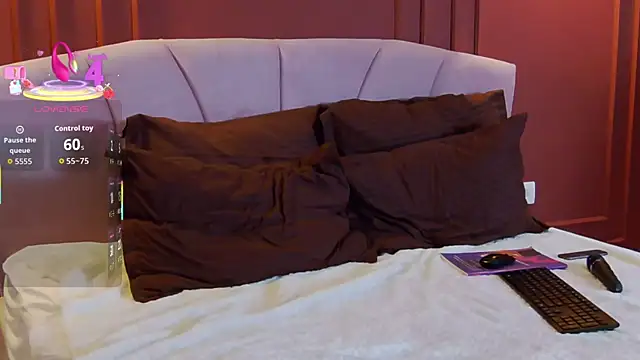 OliviaMazee online show from November 29, 7:29 pm