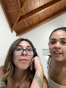 luschannen0 online show from March 10, 2:26 am