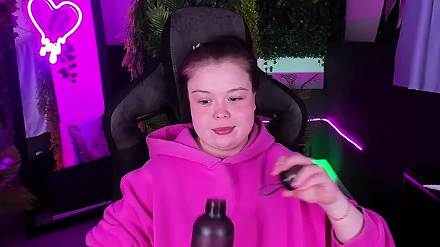 MartishaAddams online show from February 19, 9:31 am