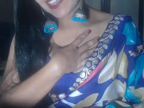 Hotronita123 online show from March 4, 5:08 pm