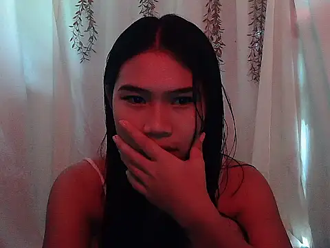 Allysonxx05 online show from December 5, 4:56 am