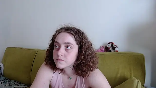 DeliaBlew online show from May 20, 4:59 pm