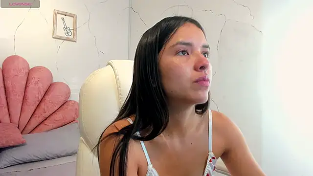 Cherrybombs  online show from February 13, 12:29 pm