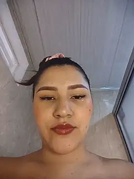 Julia-Blair online show from April 19, 5:35 pm