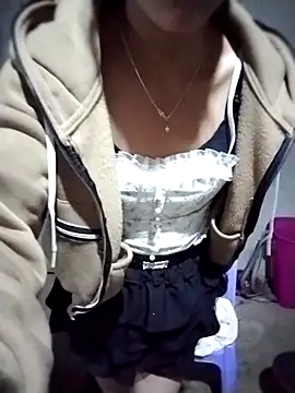 iam-eli online show from December 14, 10:59 pm