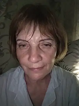 MichelleLove48 online show from May 21, 7:45 pm