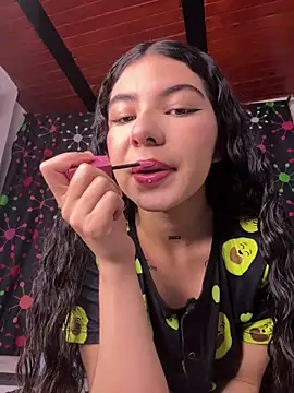 babycherry19 online show from March 5, 6:20 am