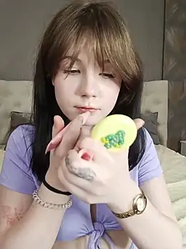 YONA WINK online show from March 8, 2:04 am