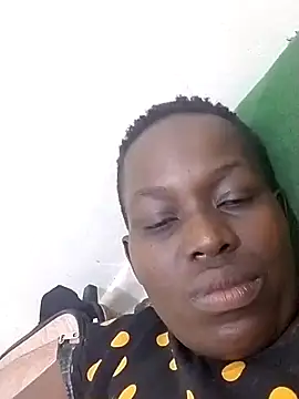 chocolatey pussy online show from December 1, 3:37 pm