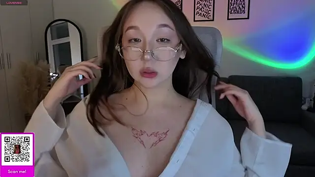 LuluSpark online show from January 16, 4:14 pm