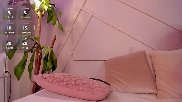 GisellePalmer 88 online show from April 15, 7:58 pm