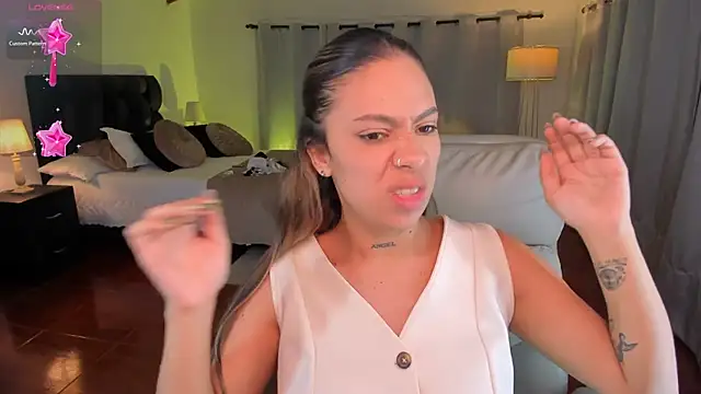 Zara Wolf  online show from March 6, 11:16 am