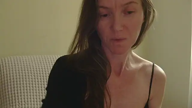 AuroraAG online show from April 18, 10:42 pm