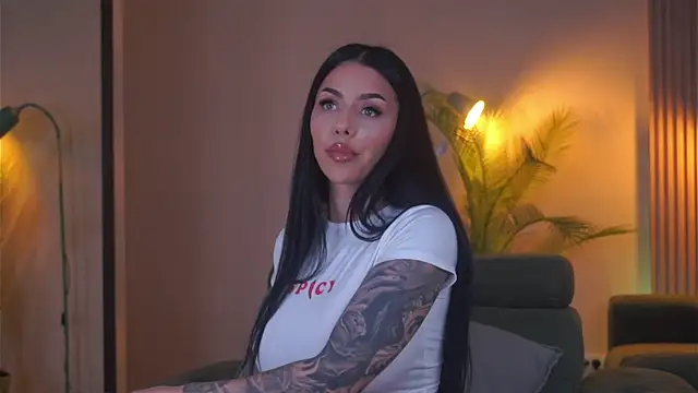 Ivy Trix online show from April 18, 6:43 pm