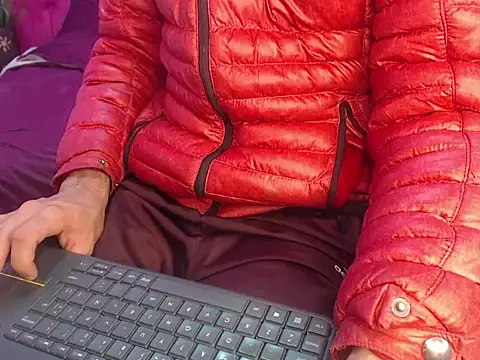 BlakeNoir  online show from February 8, 12:53 pm