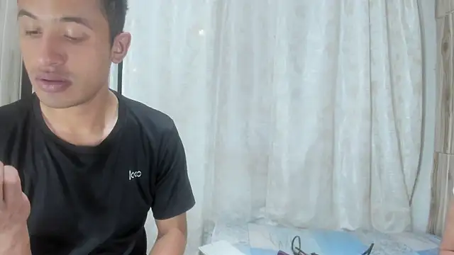 n4ughty friends online show from December 23, 3:43 am