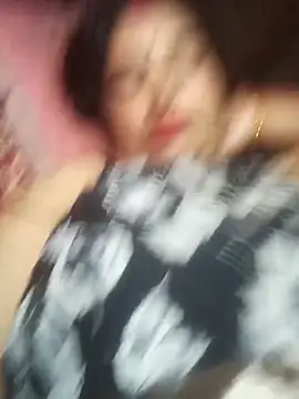 Your-shreya143 online show from February 25, 10:19 pm