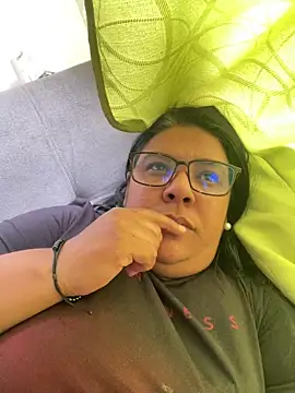 Carameloswing1 online show from April 10, 9:43 pm