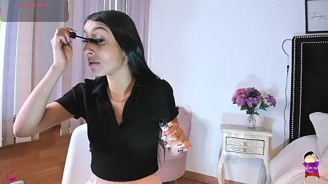 lya  brown online show from January 14, 12:43 pm